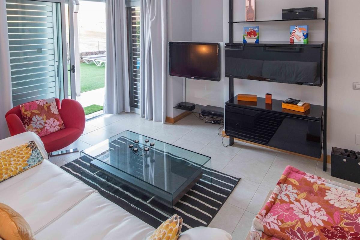Lightbooking Piscina Privada Salobre Golf San Bartolomé Dış mekan fotoğraf